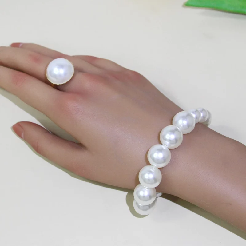 5 Women's Vintage Light Luxury French 5 Piece Imitation Pearl Jewelry Fashion Wedding Earring Bracelet Necklace Ring Set - Image 2