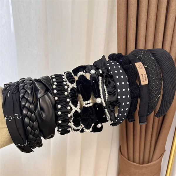 Winter Effen Fluwelen Bezel Vrouwen Meisje Broadside Haarbanden Parel Kruis Hoofdband Haar Hoepel Mode Zwart Leer Gevlochten Haarband