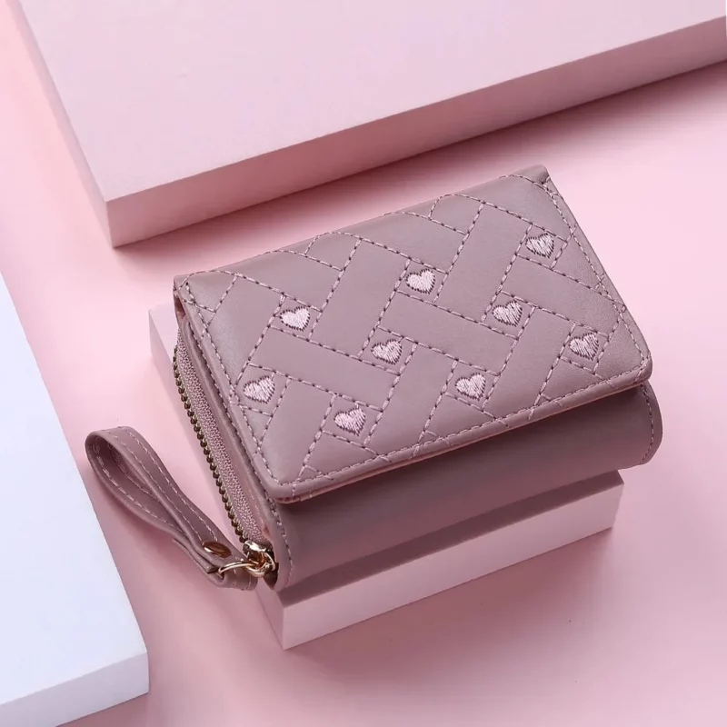 Women's Short Embroidered Love Zero Wallet Zipper Buckle Large Capacity Card Bag Versatile Fashion Simple - Image 2