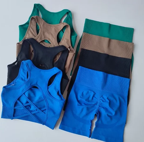 Hoge Taille En Heup Lifting Fitness Set Voor Vrouwen Met Mooie Rug Sportbeha Yoga Jurk Strakke Training En Sport Shorts Pak