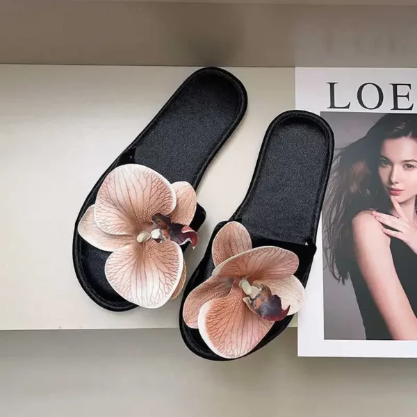 Barbie Butterfly Orchid Flower Slippers voor dames, modieus en veelzijdig, antislip platte bodem, huispantoffels met zachte bodem