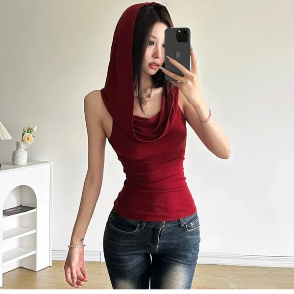 Sexy Slim Fit Hoed T-shirt Dames Zomer Capsule Collectie Amerikaanse Stijl Hot Girl Mouwloos Uniek Ontwerp Pure Desire
