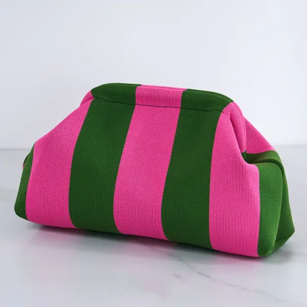Zomer Strand Clutch Bag voor Vrouwen Geweven Gehaakte Handtassen Portemonnees Breien Knoedel Clutch Ruches Leuke Cloud Casual Colorblock Tas